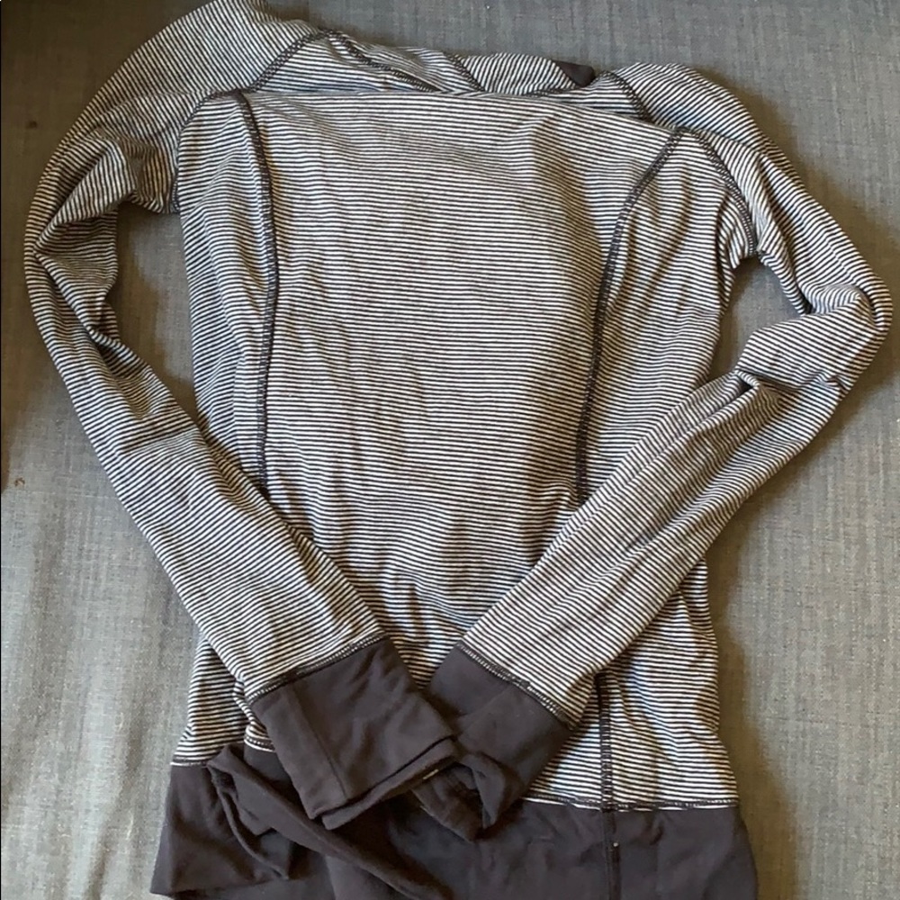 Grey Lululemon Hoodie pullover